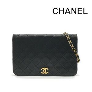 Authentic CHANEL black single flap lambskin classic bag 24k gold hardware